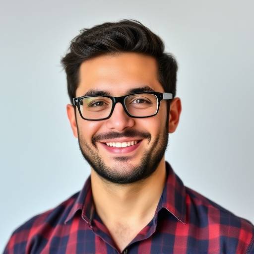 Retrato de Javier Perez, fundador de una startup.